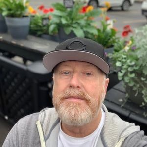 Meet your Posher, Chris